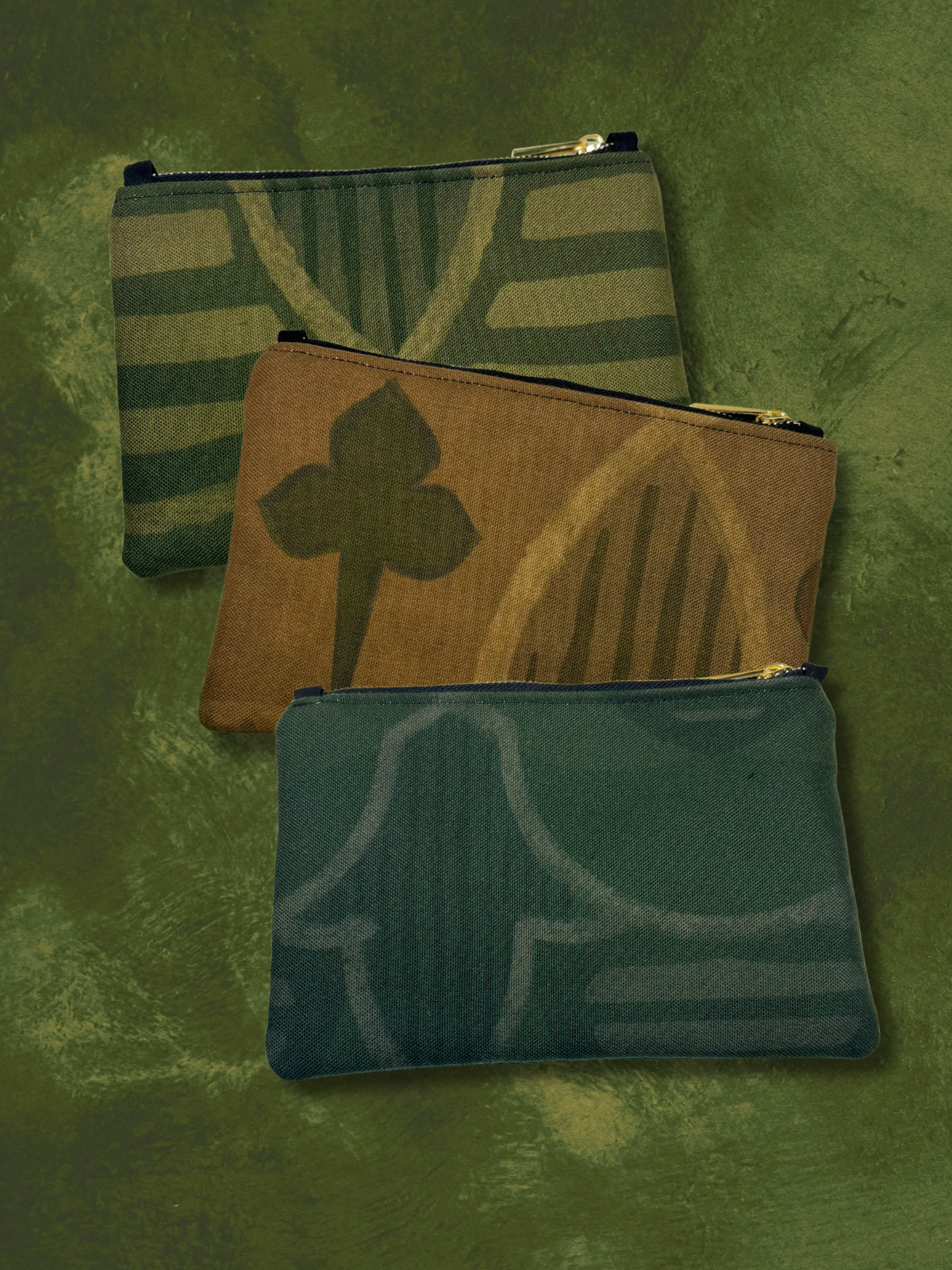 Cabaret Pouch (Broadway)(with loops) - Scenery