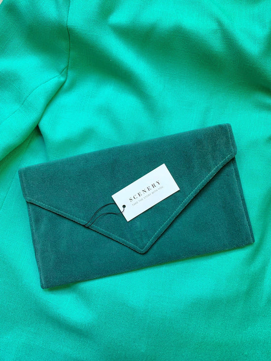 The Emerald Envelope Clutch - Scenery