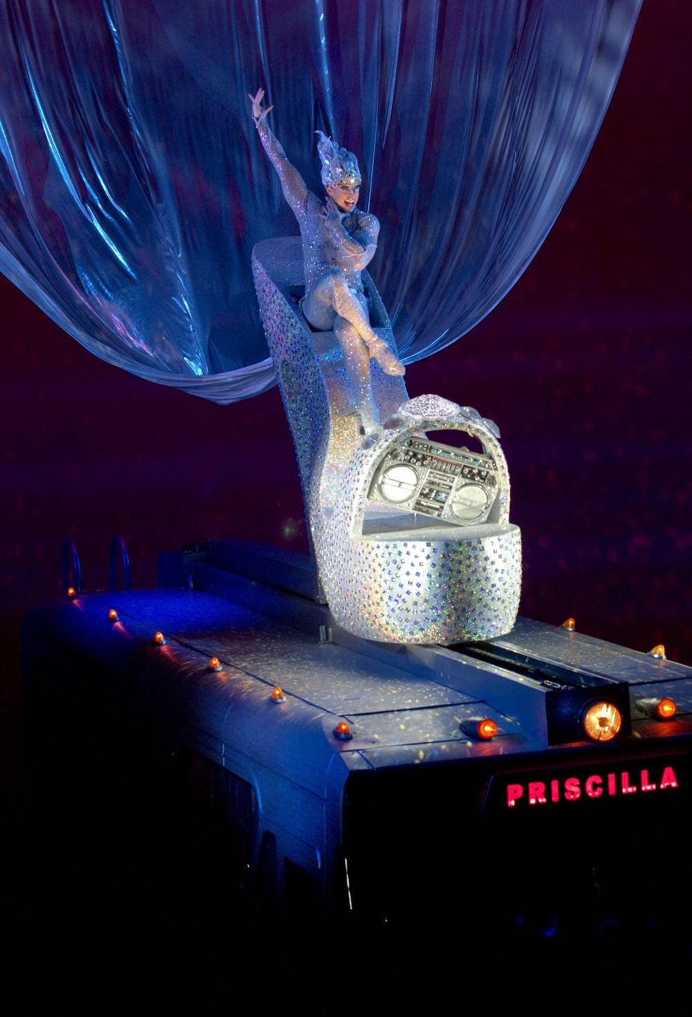 Load image into Gallery viewer, Priscilla, Queen of the Desert Clutch - Scenery
